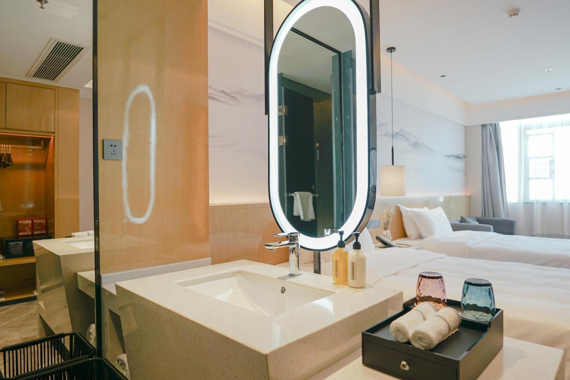 Paco Hotel Shenzhen Luohu Port Exterior photo